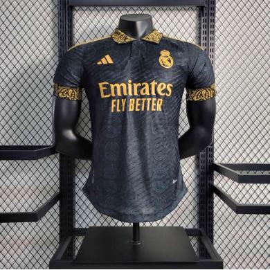 Maillot Real Madrid 23/24 Versión Clásica