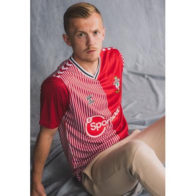 Maillot Southampton Domicile 23/24