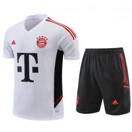 Maillot Bayern Munich d'entrainement Blanc 22/23+ Pantalon